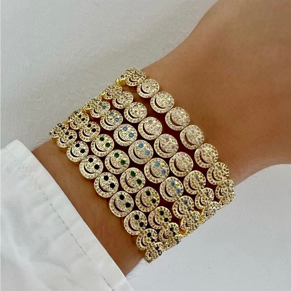Gold plated smiley face bracelet